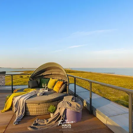 King Holiday home *